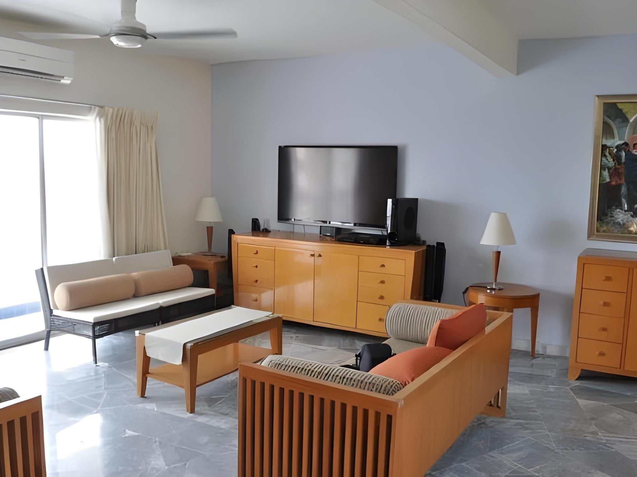 2-Bedroom Sea View Apartment