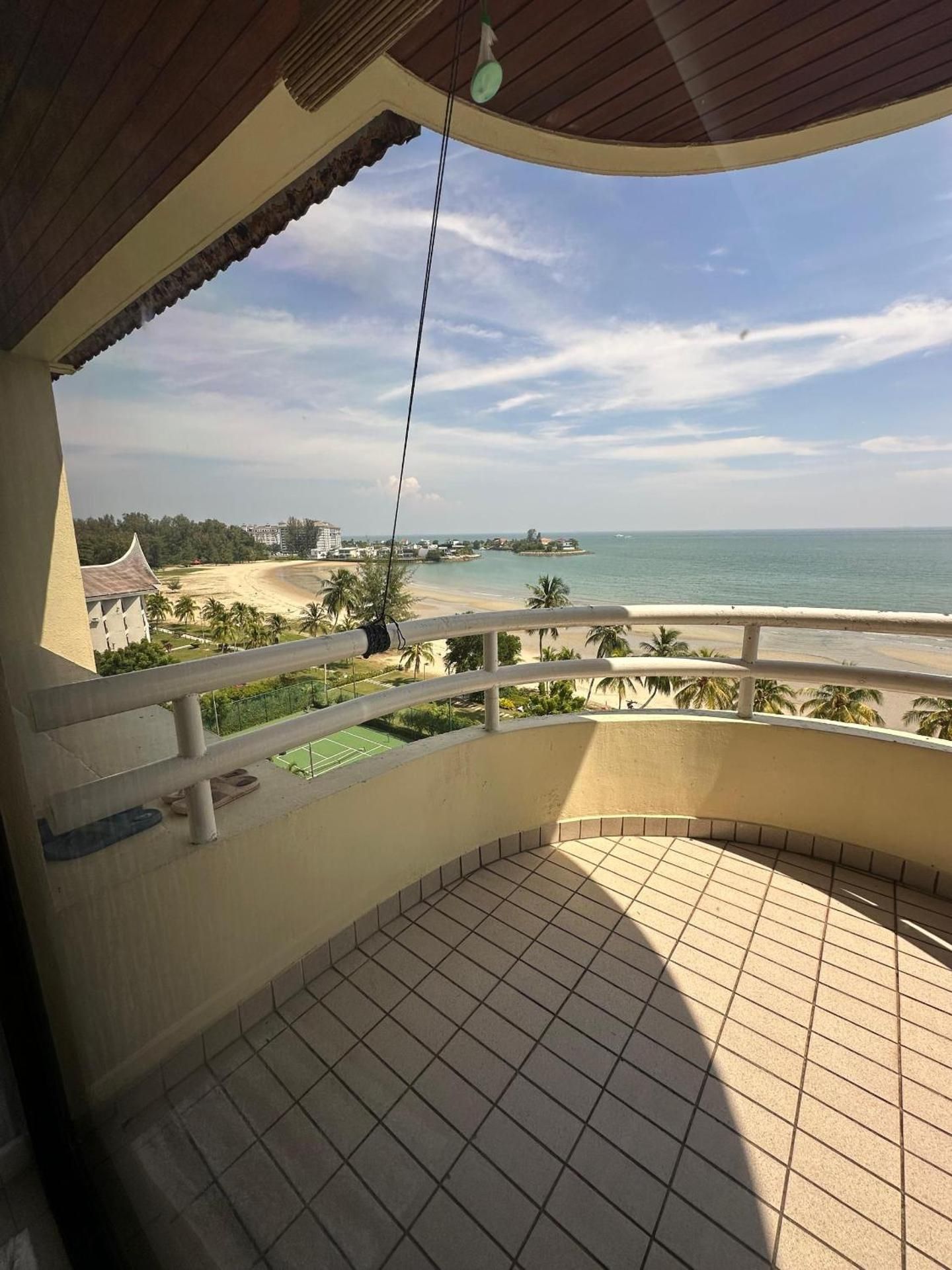 Three-Bedroom Apartment with Sea View