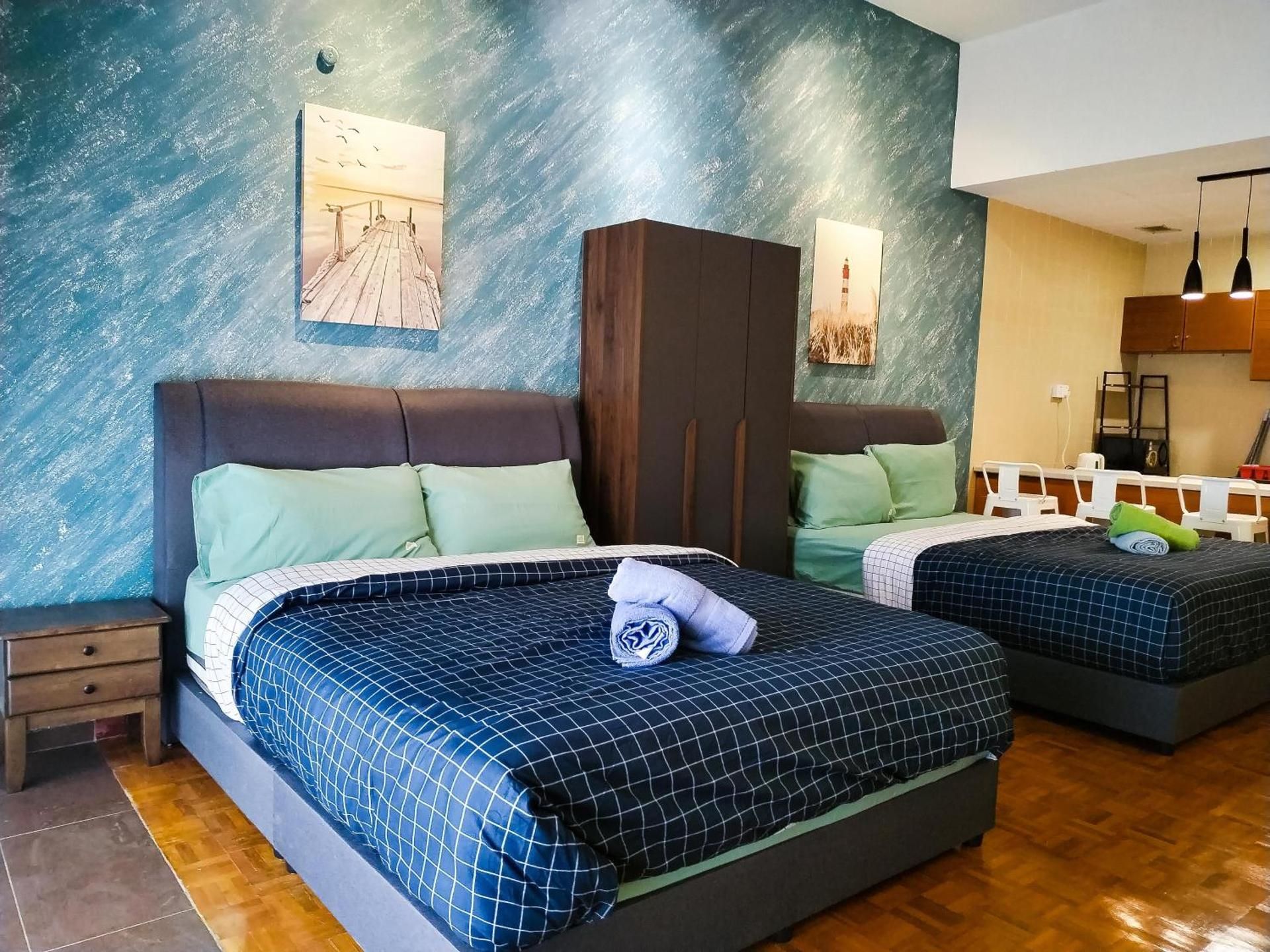 One-Bedroom Apartment with Balcony and Sea View