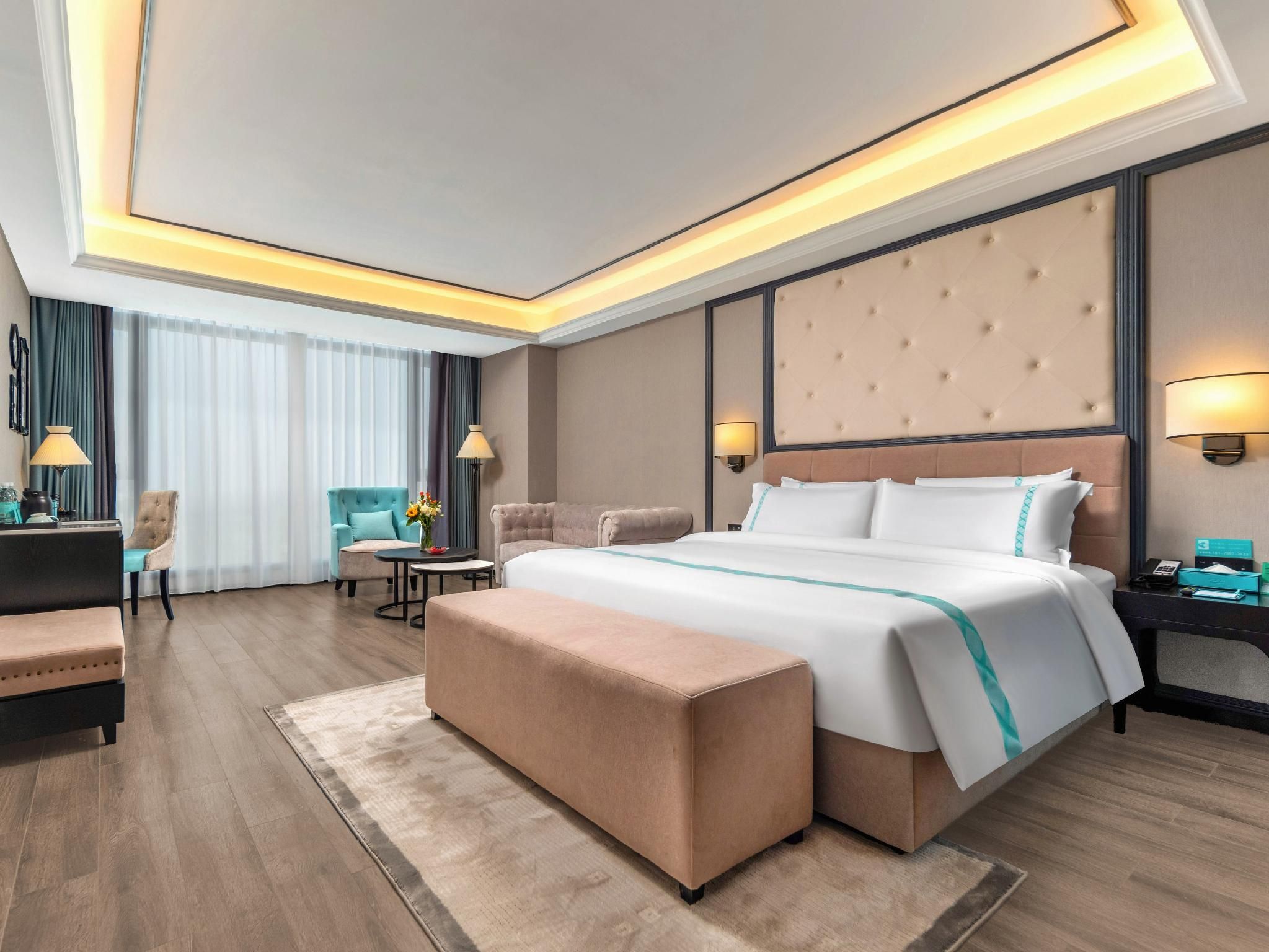 Xana - Bed Room With View