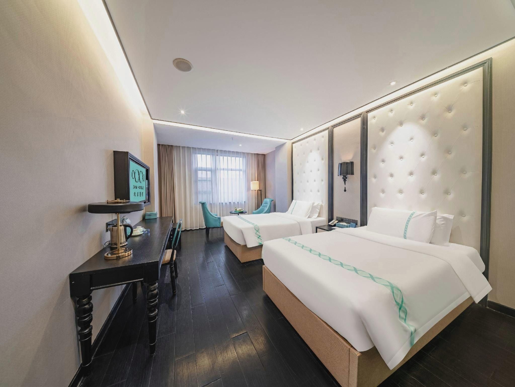 Xana - Business Bed Room