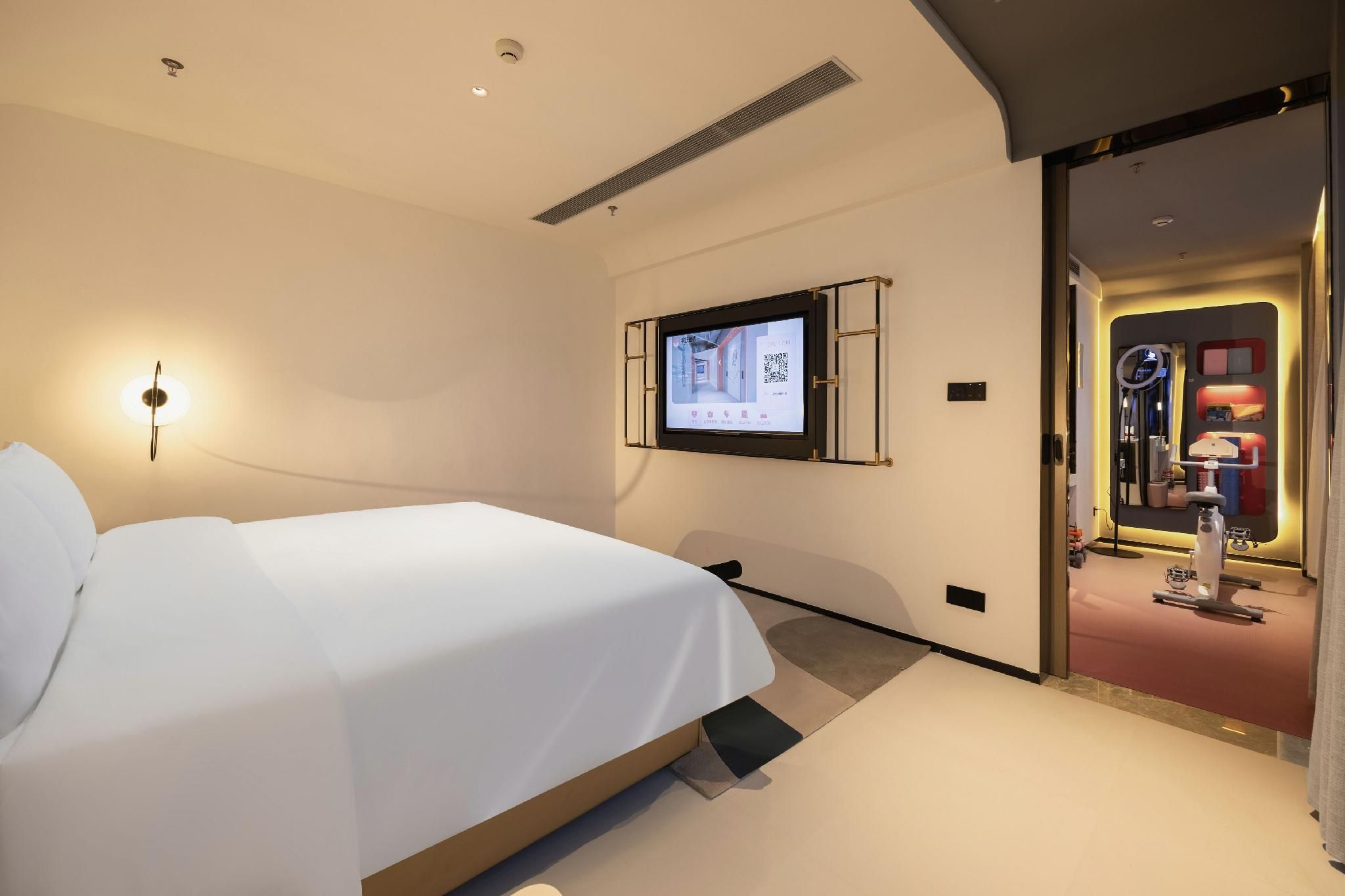 Fitness exclusive room