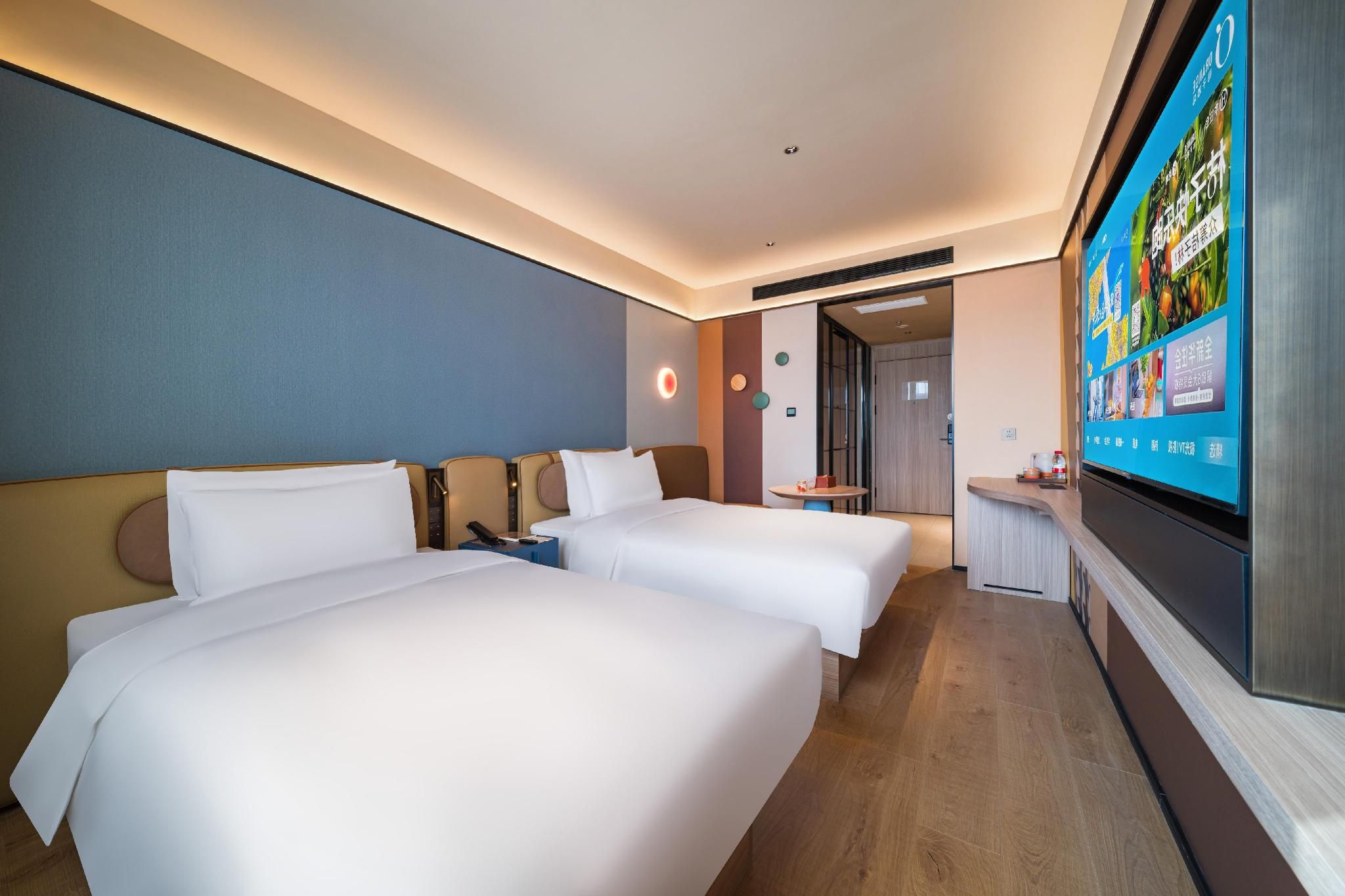 California Sunshine Superior Twin Room