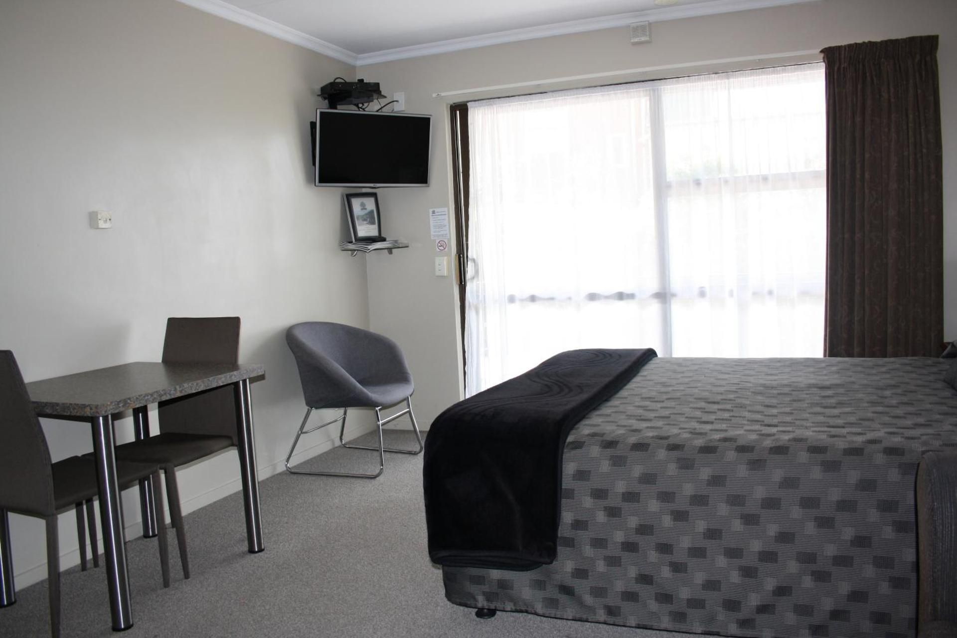 One-Bedroom Apartment - B