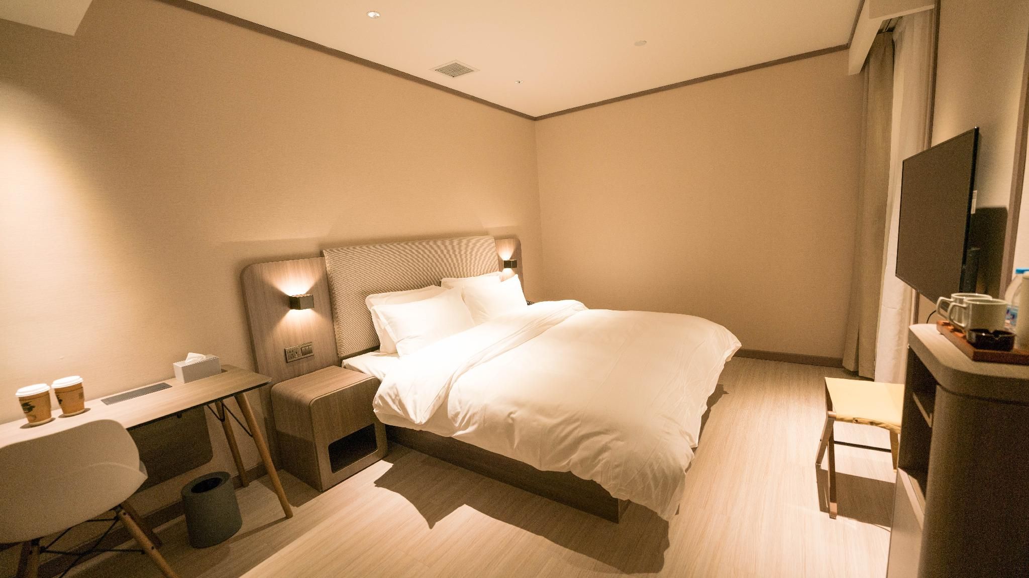 Huazhu - Superior Bed Room A