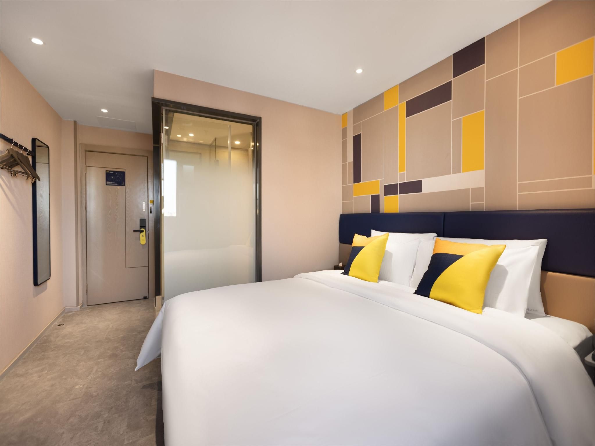 7 Days - Zizhu Bed Room