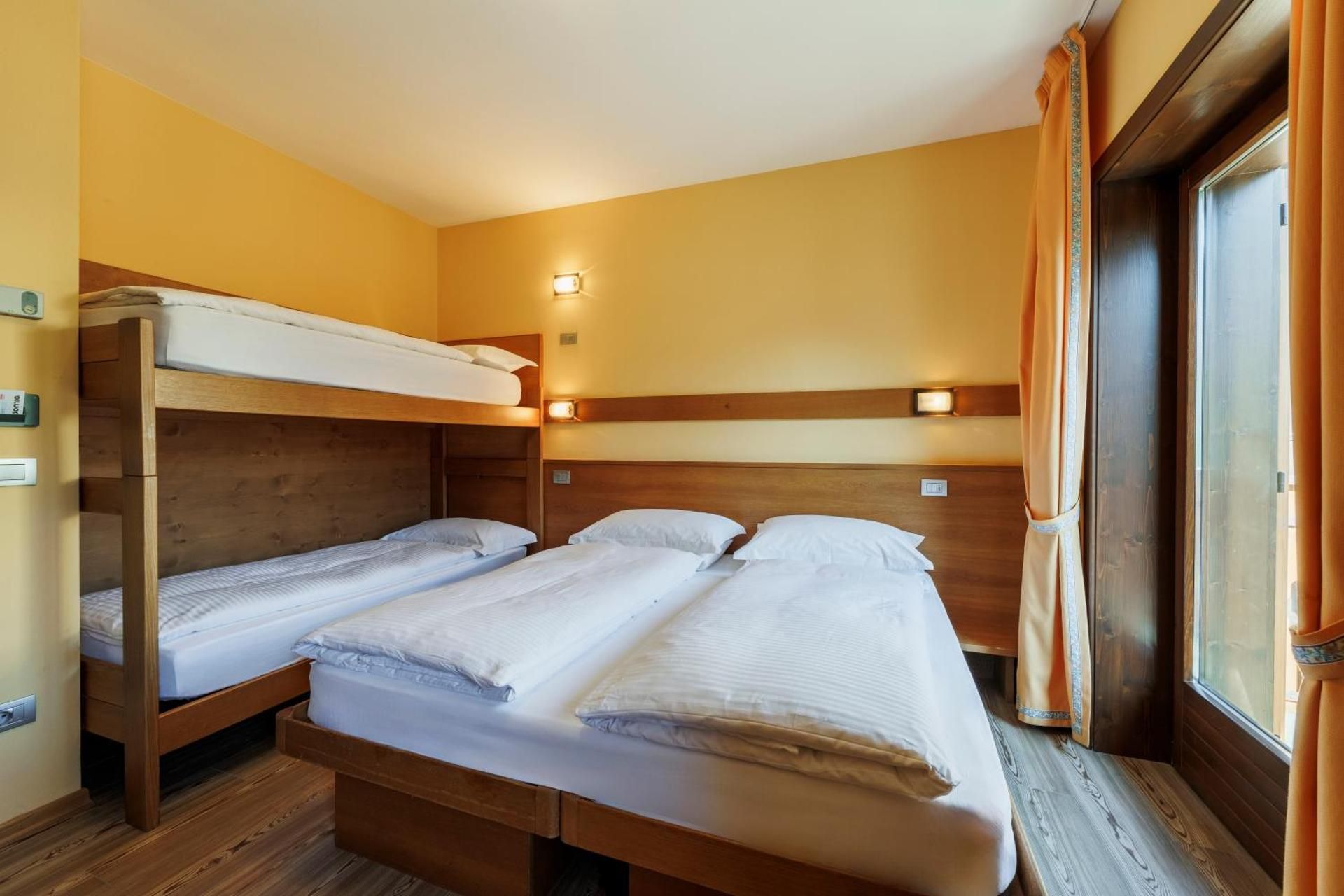 Classic Quadruple Room