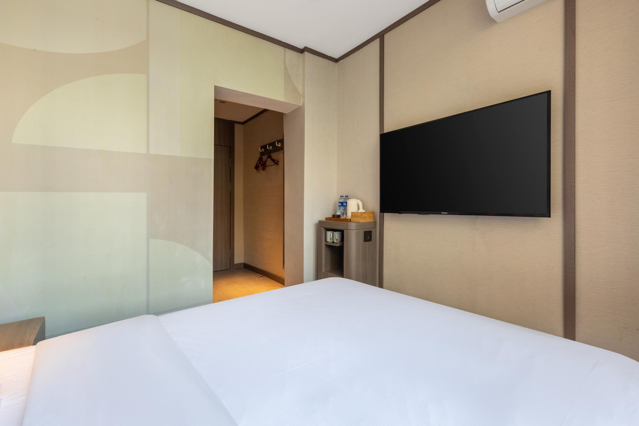 Huazhu - Superior Bed Room A