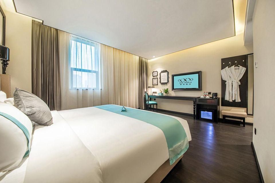 Xana - Business Bed Room