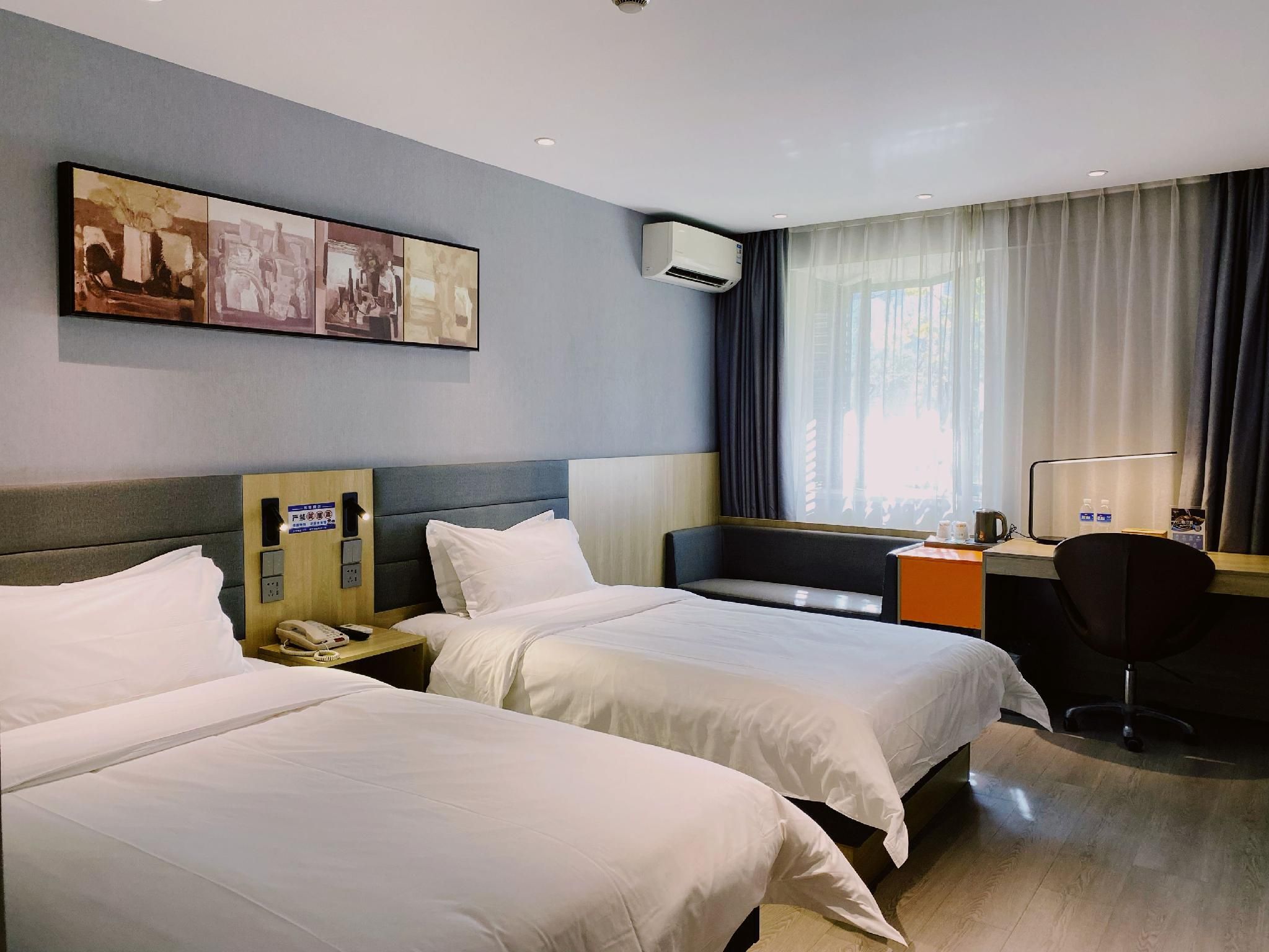 WH - Xinpin Superior Twin Bed Room