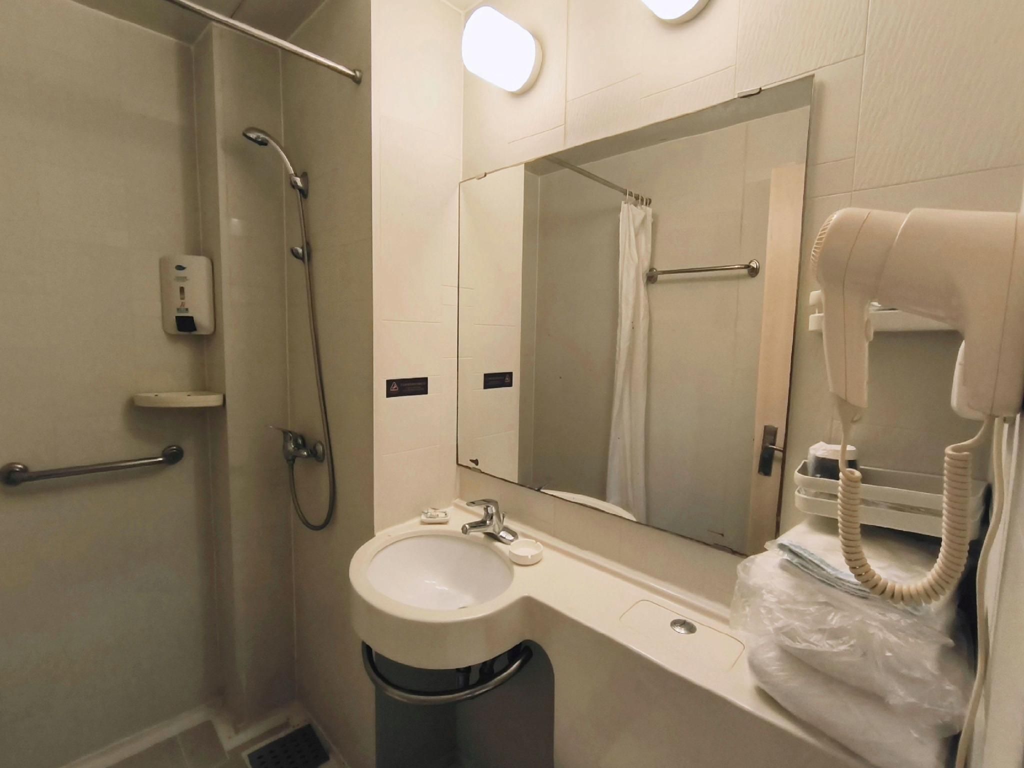 WH - Standard Room