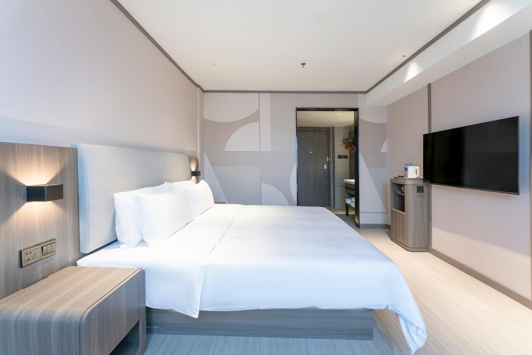 Huazhu - Superior BedRoom