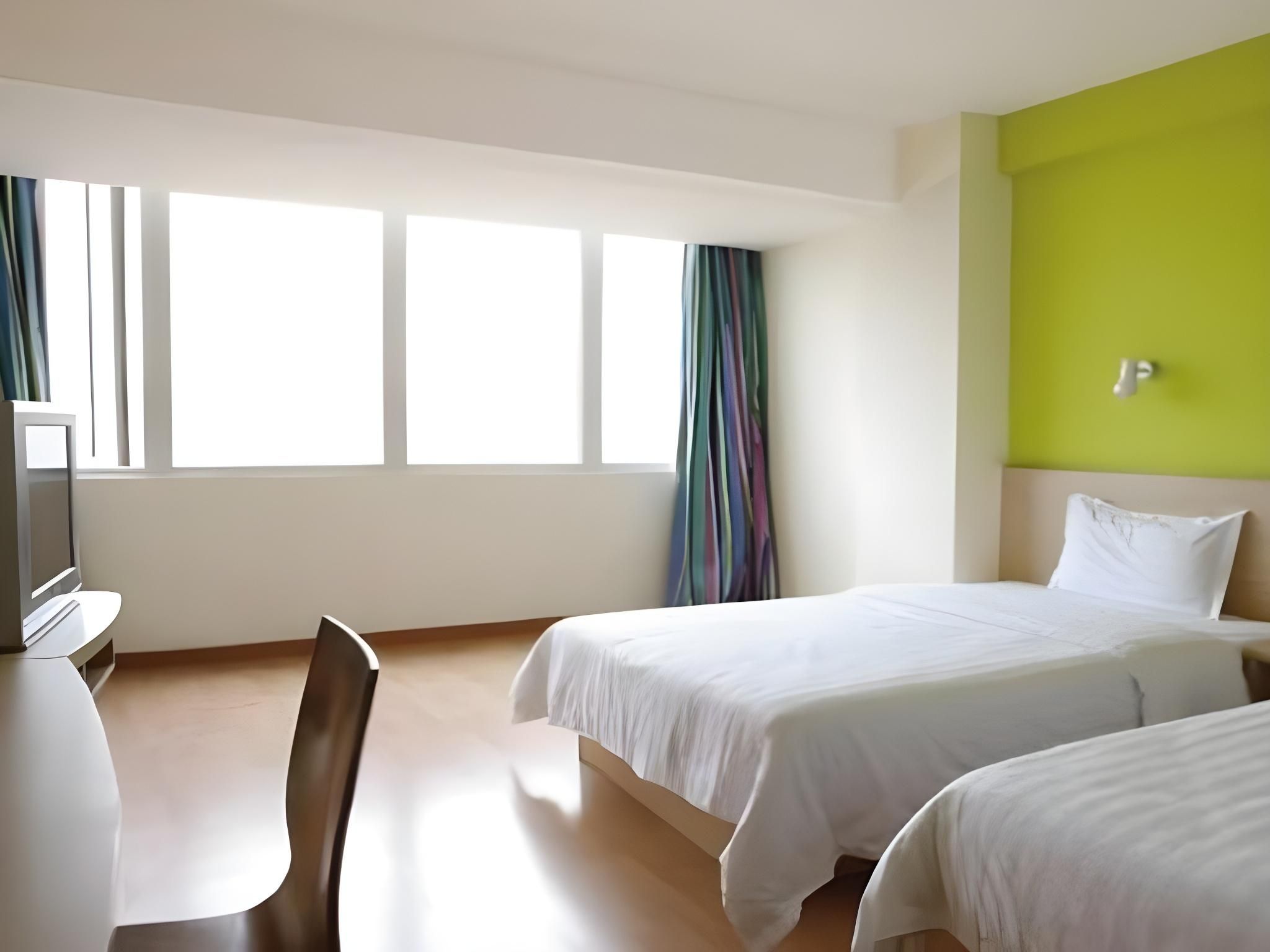 7 Days - Zizhu Twin Room
