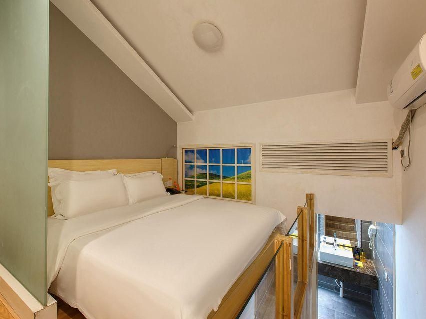 Select Bed Room