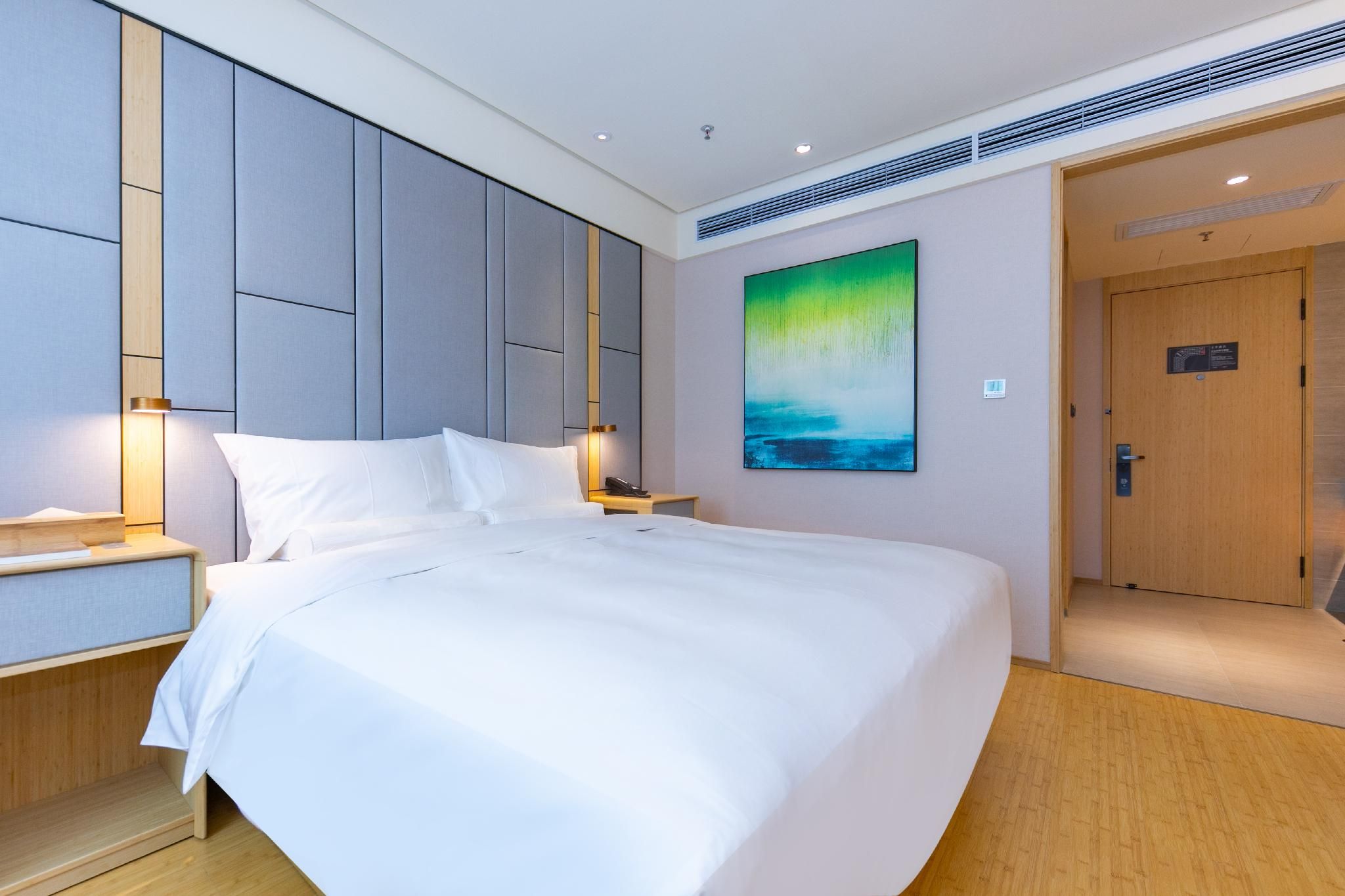 Pressure Release Scenic View Queen Room