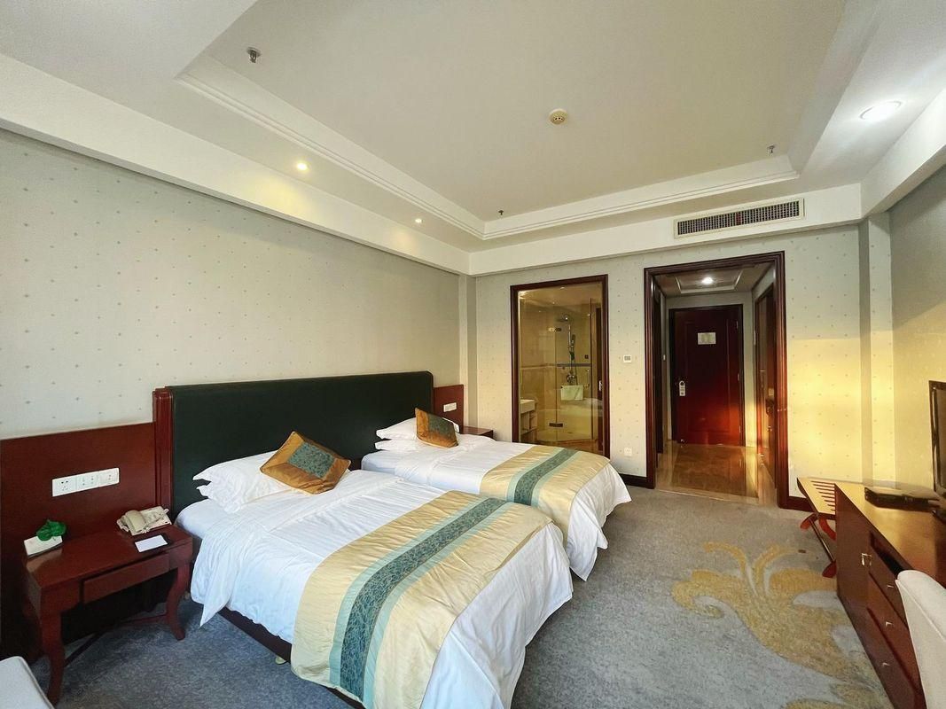 Business Standard Room (Building 11)