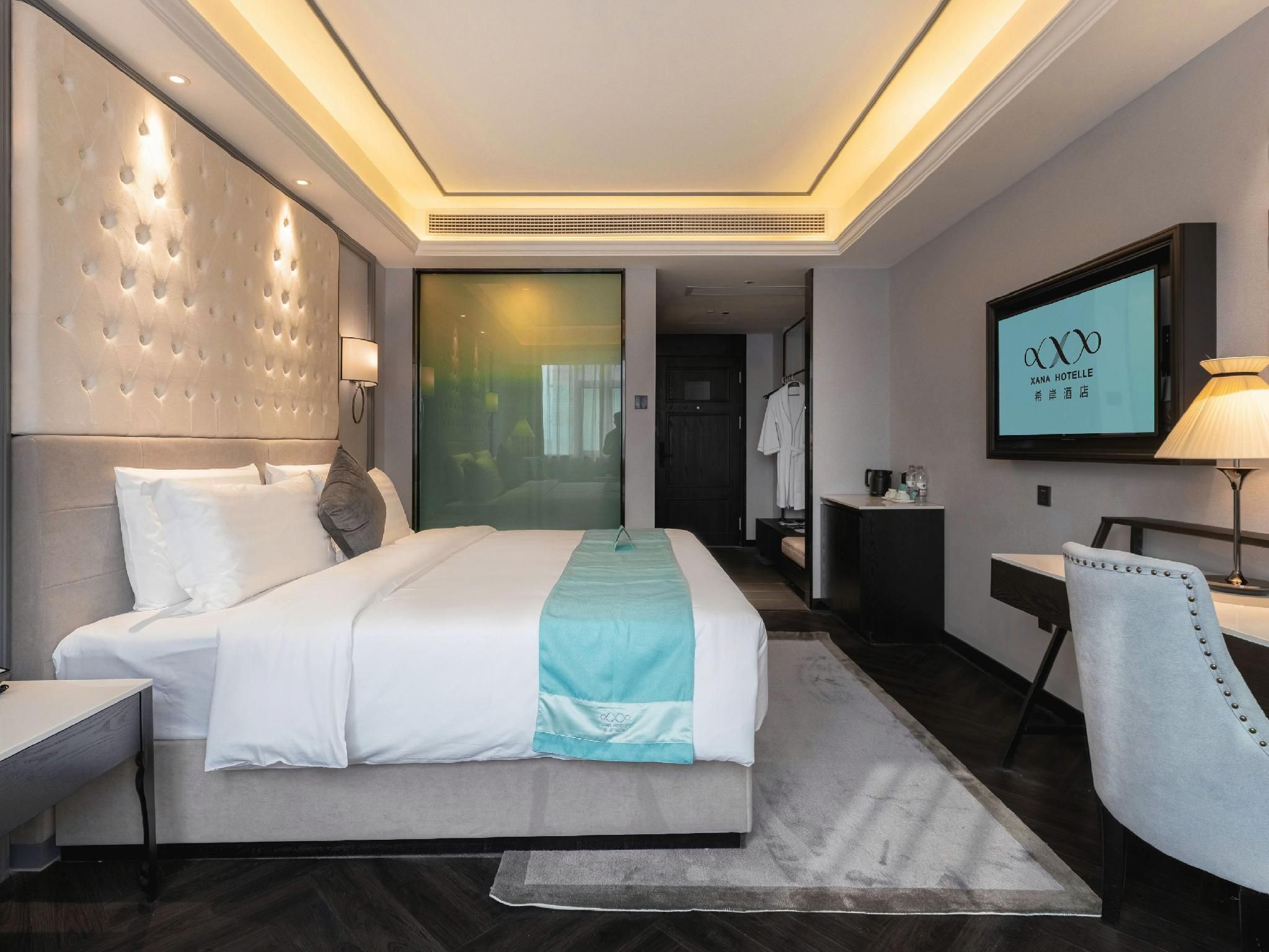 Xana - Superior Bed Room