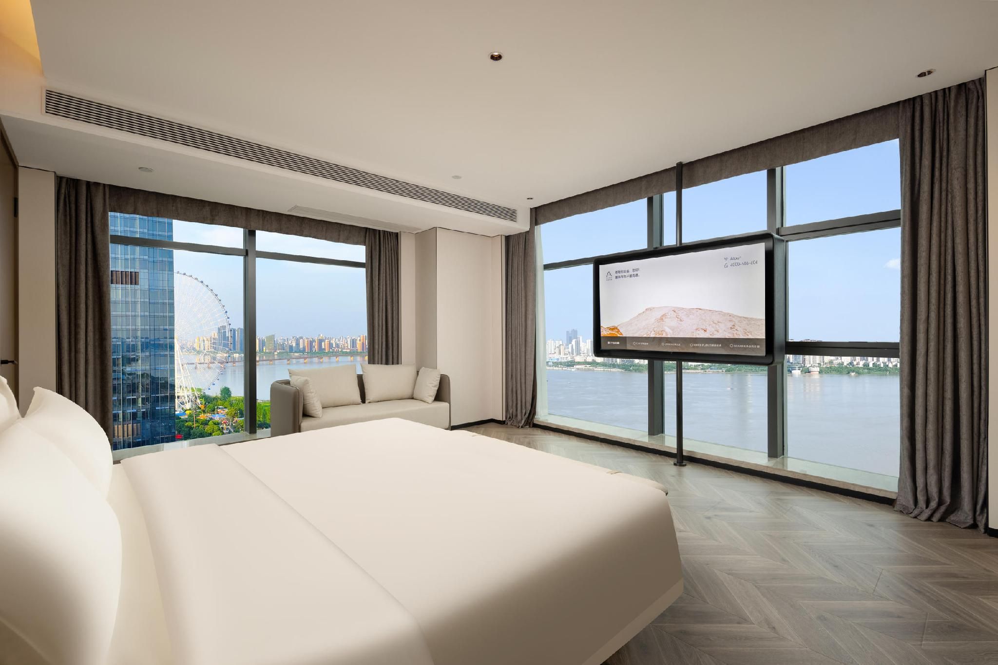 Atour - JIMU Suite with Lake View