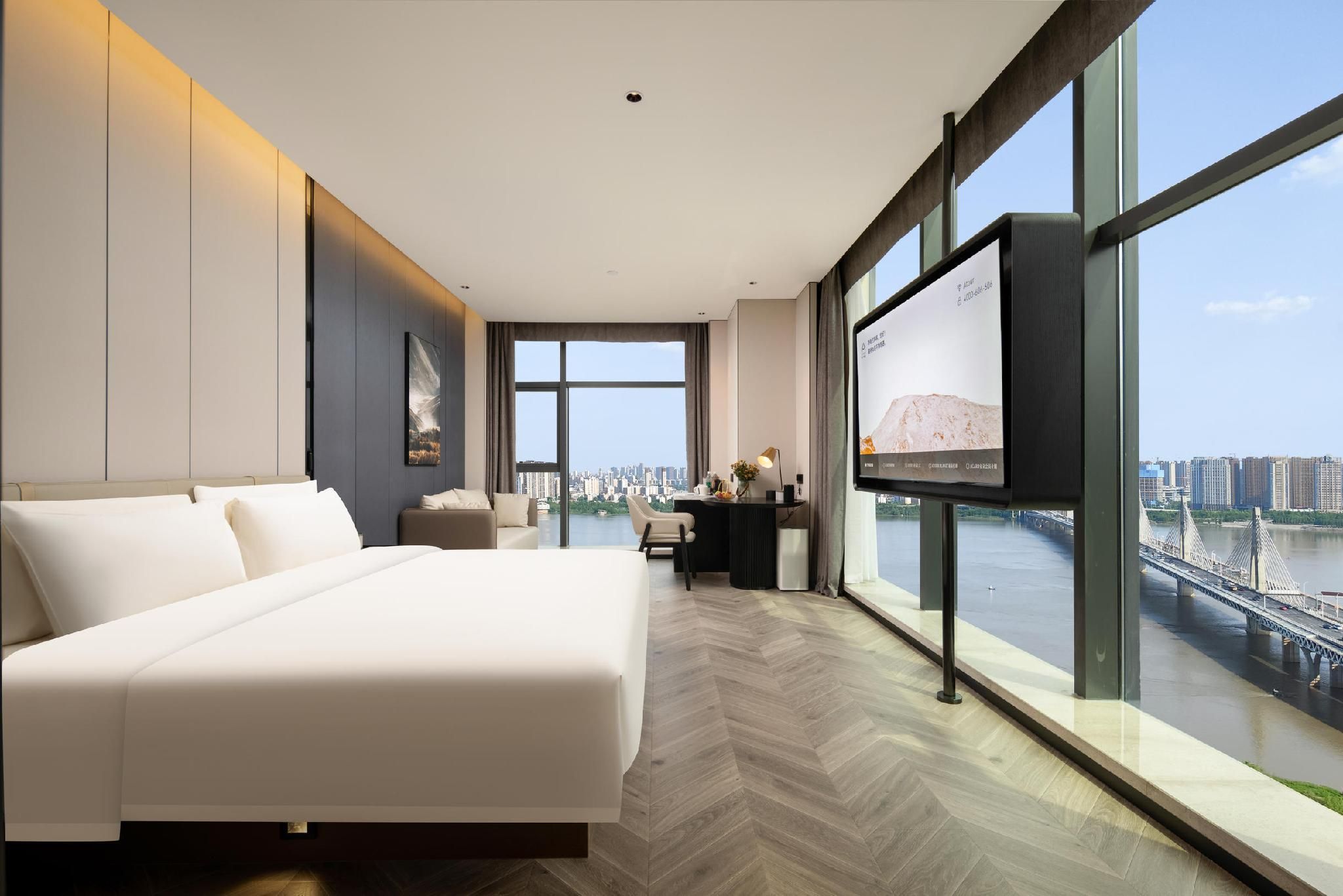 Executive King Room with River View