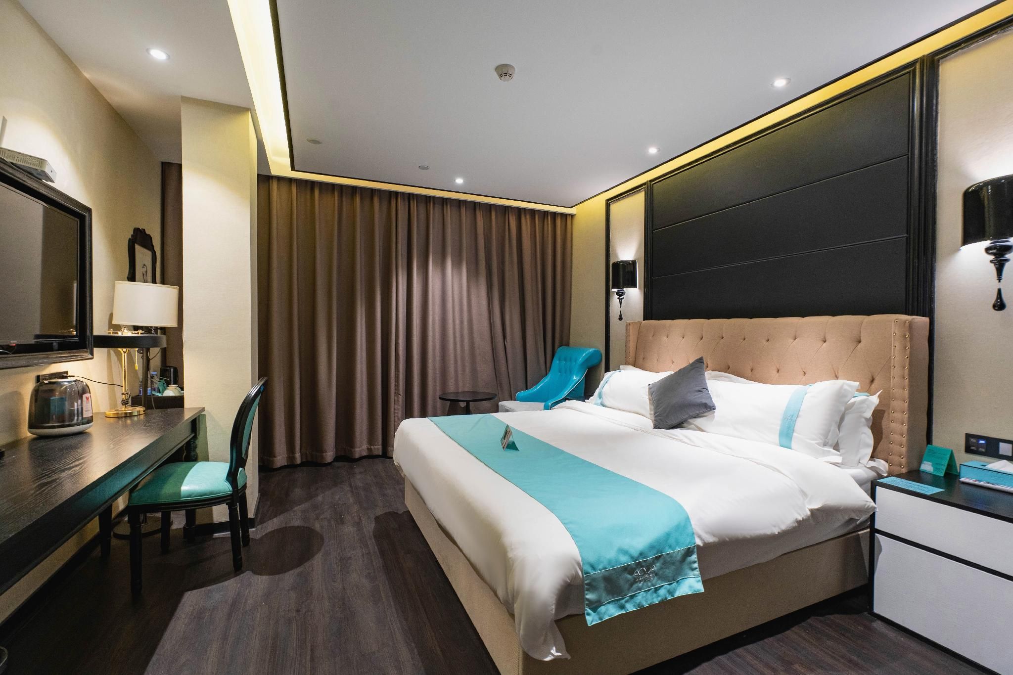 Xana - Superior Bed Room
