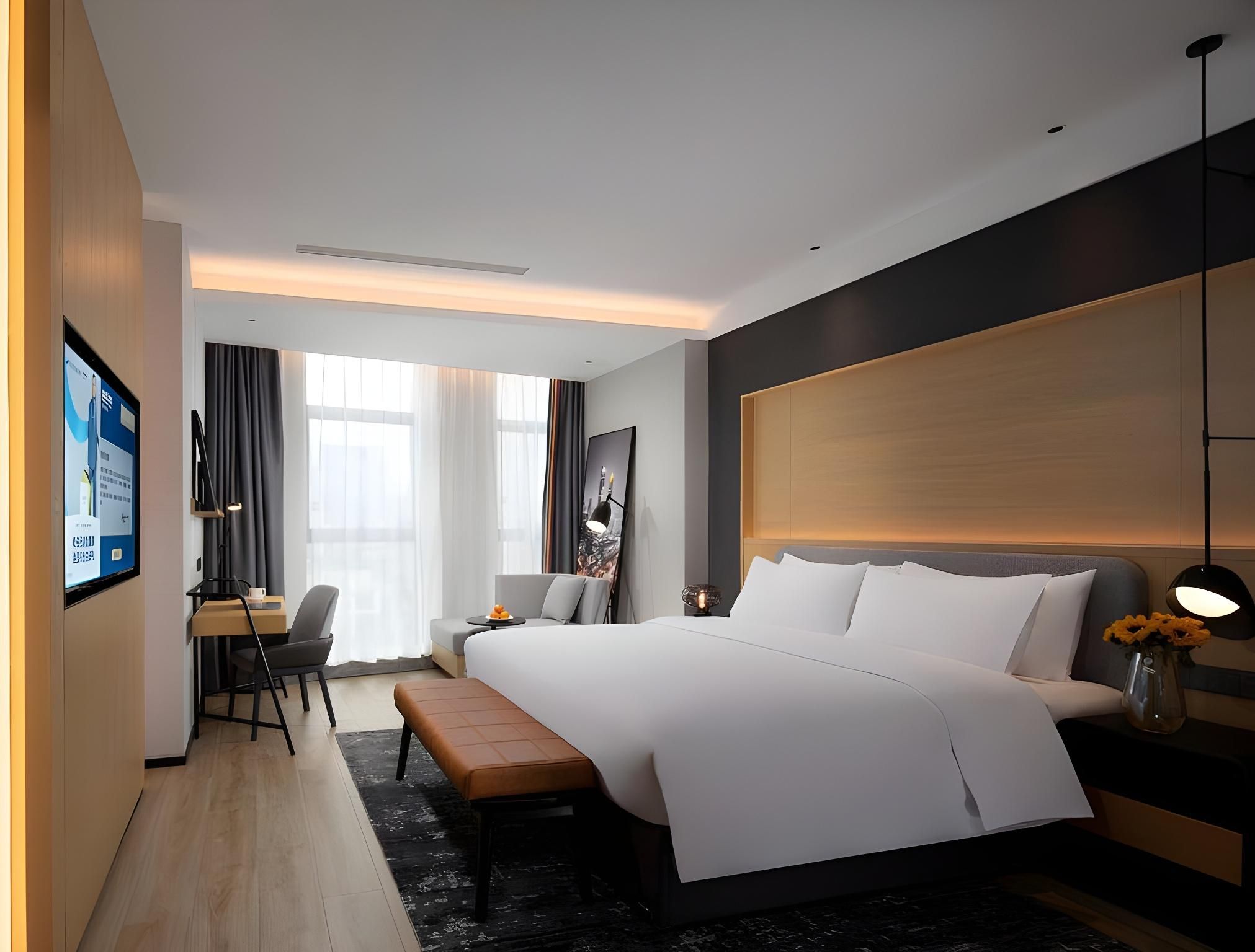 Premier Suite with View