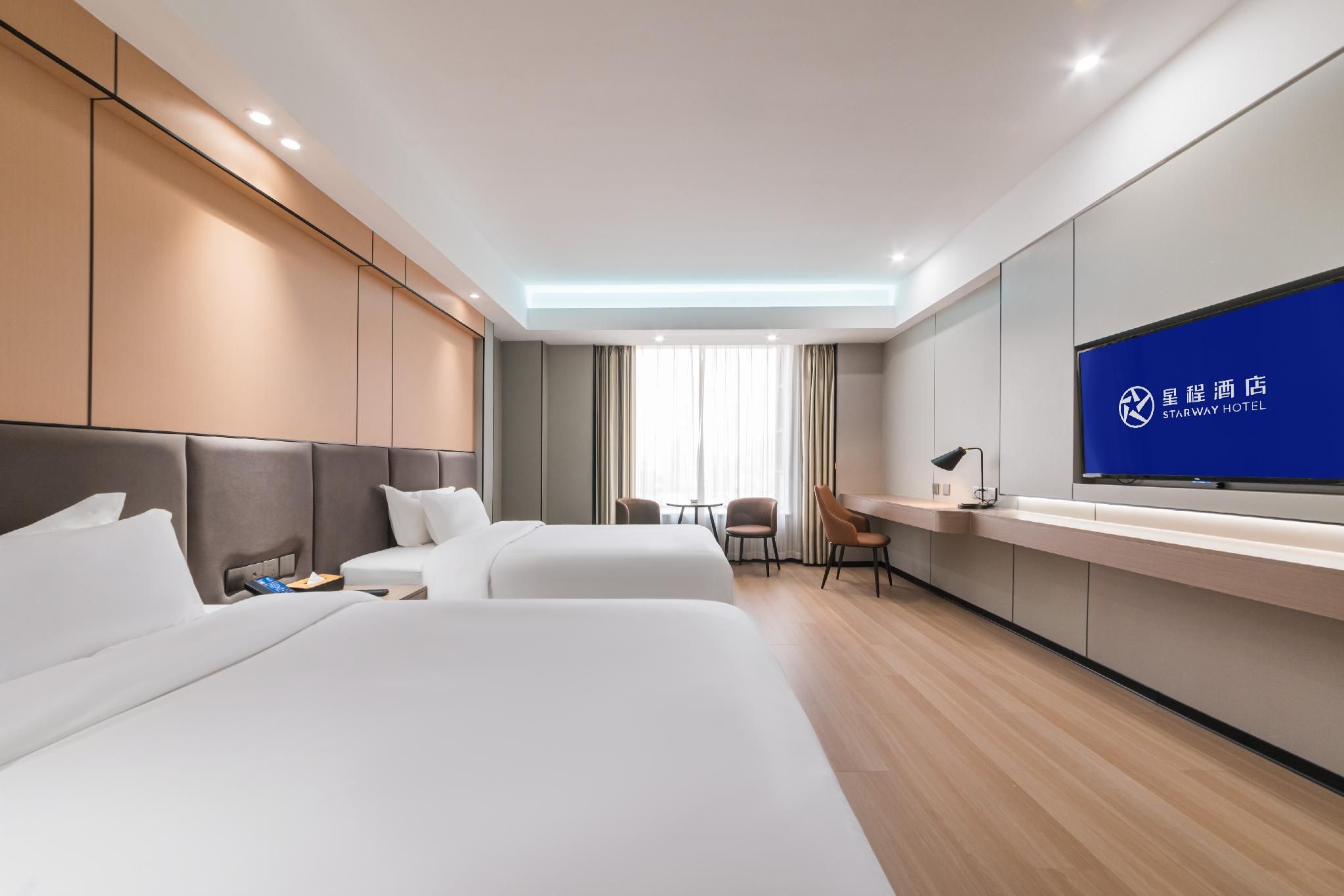 Twin Business Room