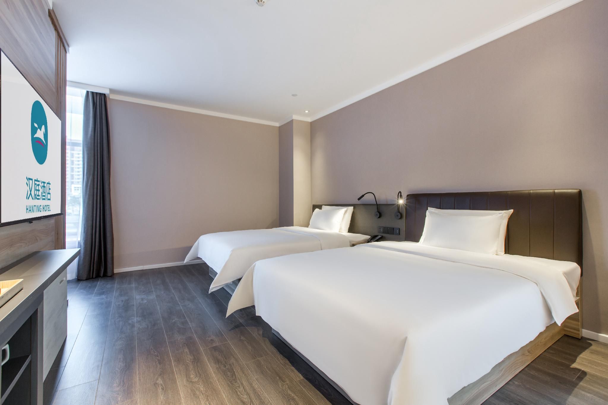 Huazhu - Deluxe Family Room