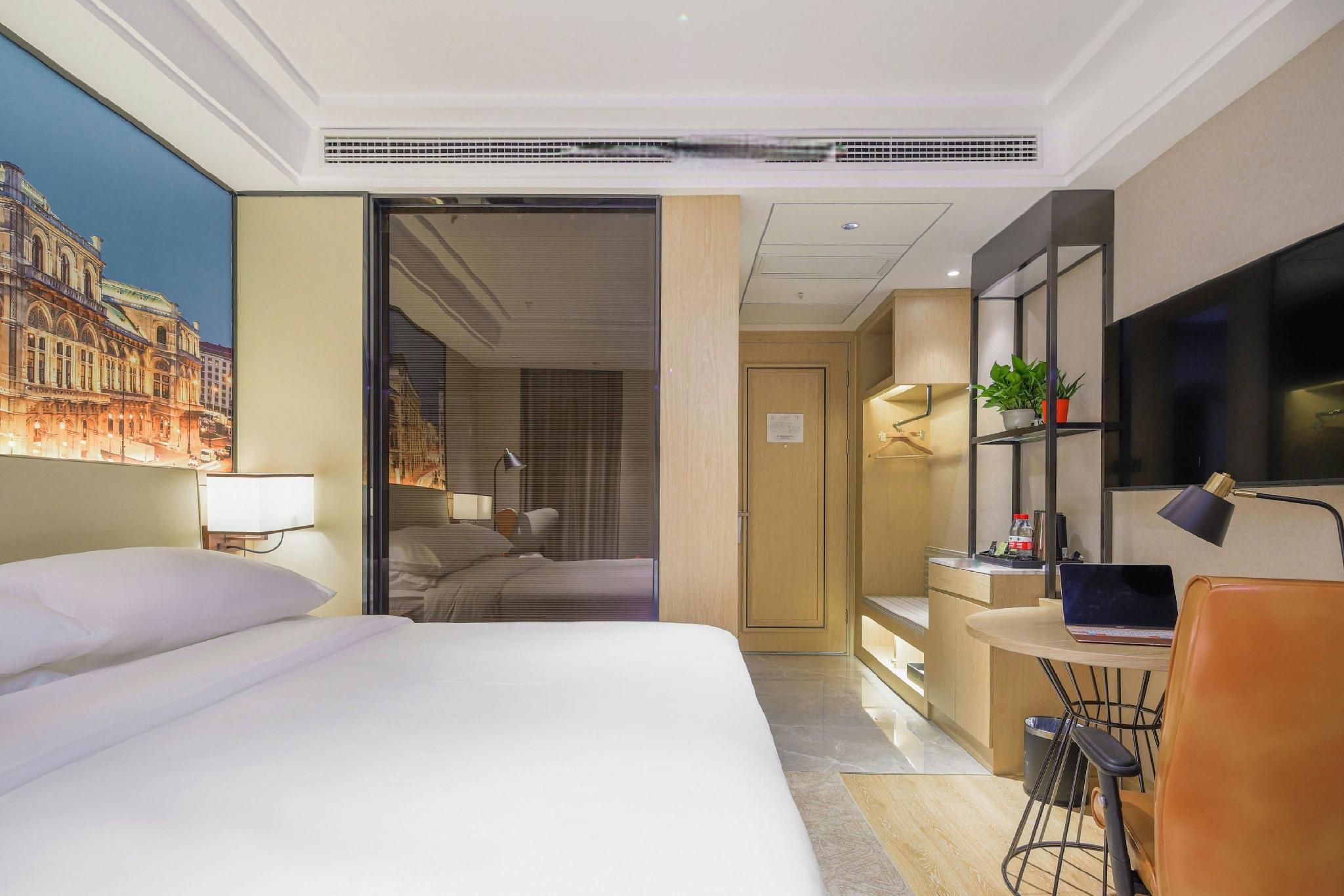 Vienna - Deluxe Room