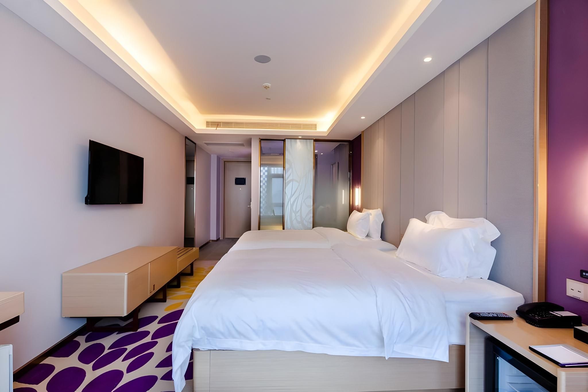 Twin Deluxe Room