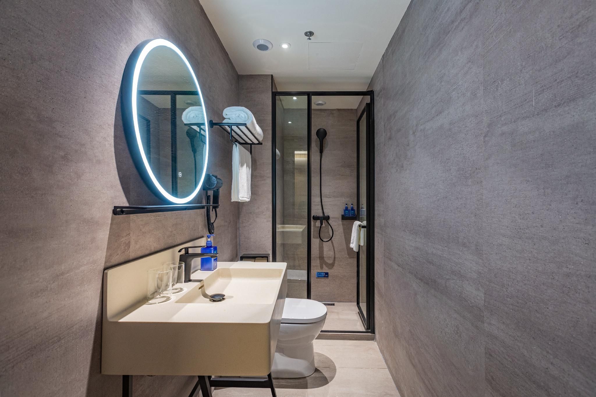 Huazhu - Twin Room