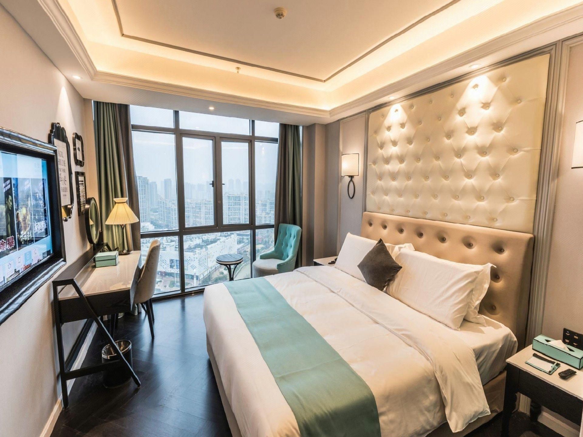 Xana - Deluxe Bed Room