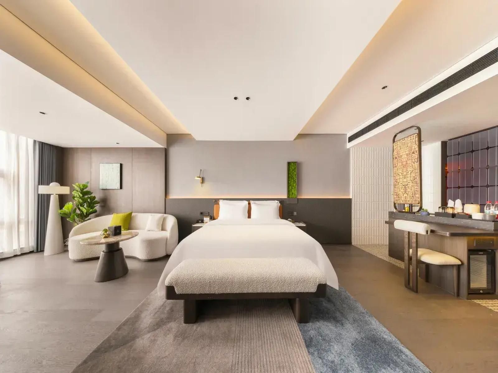 Light Luxury Style - Deluxe Room with Balcony
