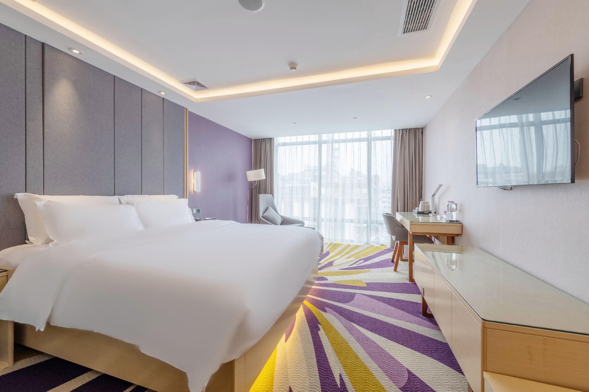 WH - Deluxe Bed Room