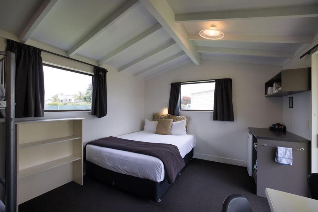 6 Berth Cabin (Studio)
