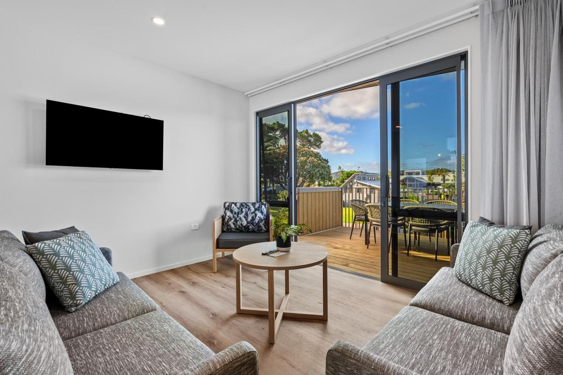 Premium Pool Villa (2BR)