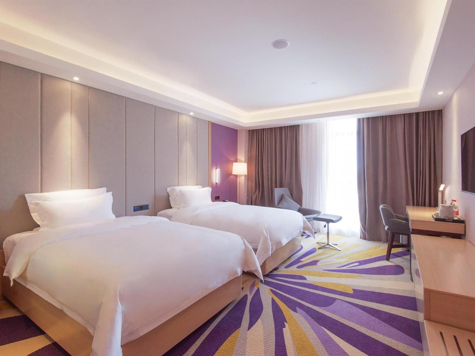 Twin Deluxe Room