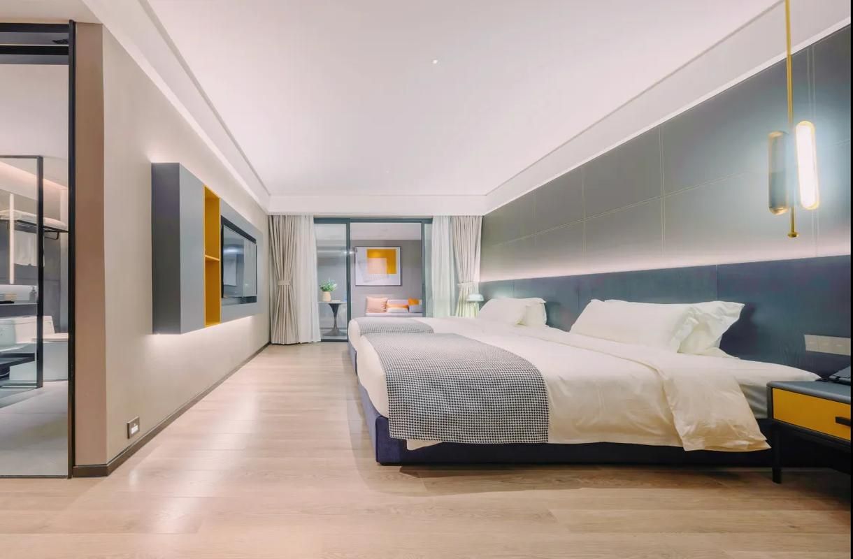 2 Bed Twin Superior Room