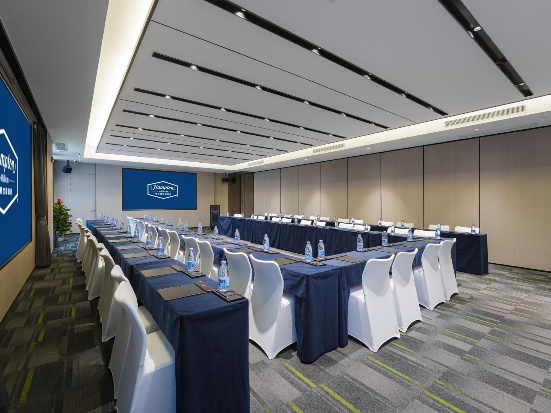 meeting room / ballrooms