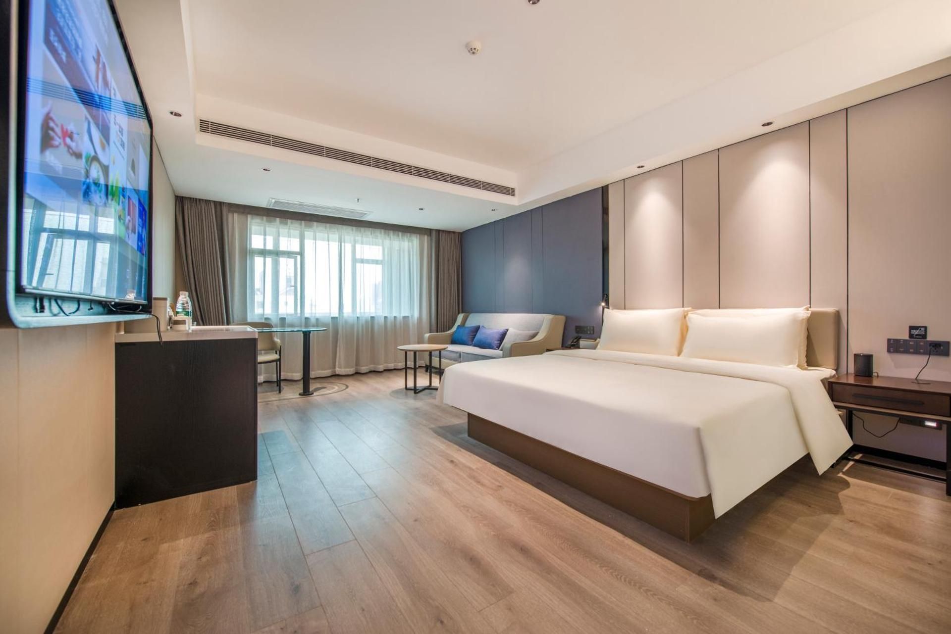 Jimu Double Room with Bathtub