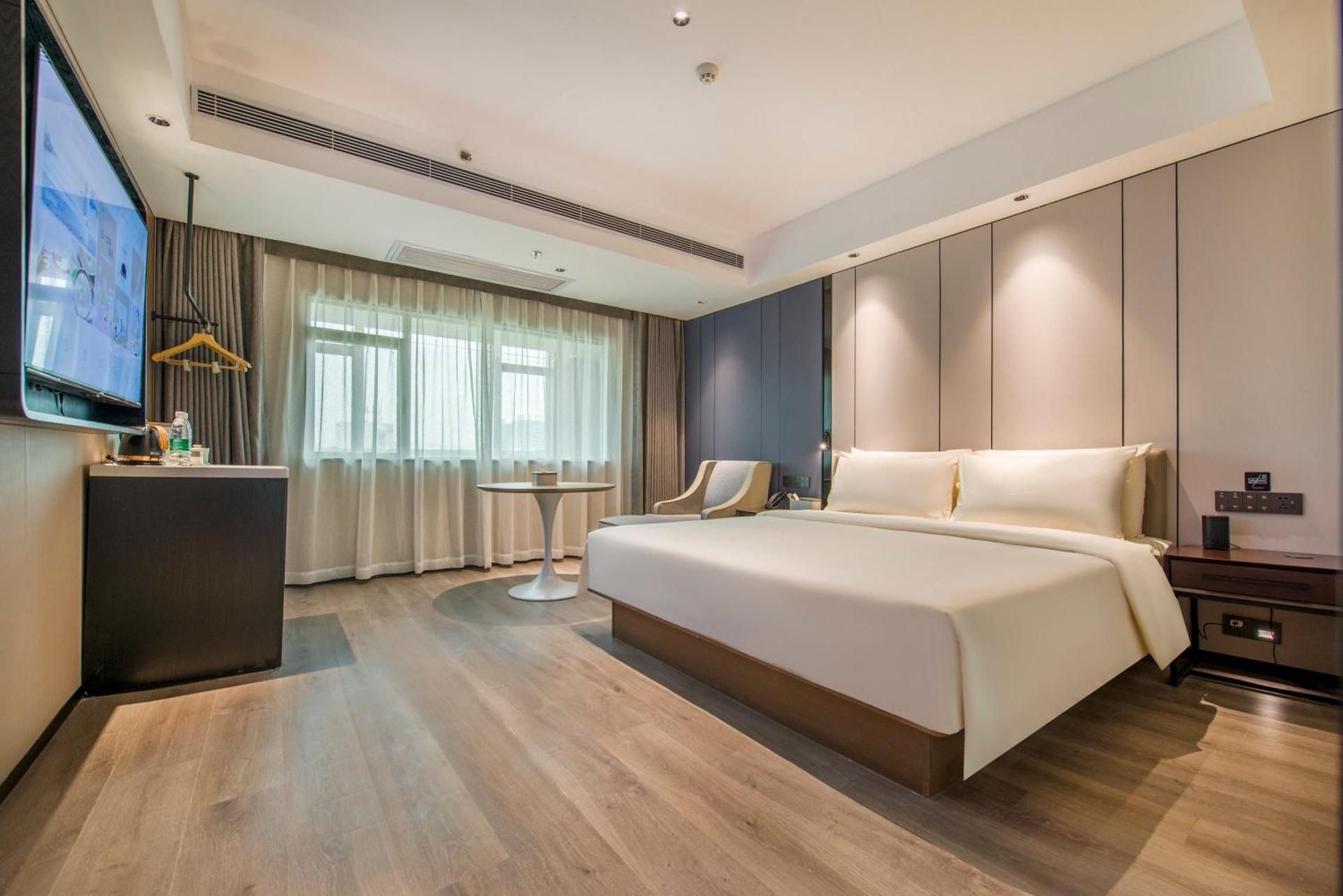 Elegant Double Room with Inner Window