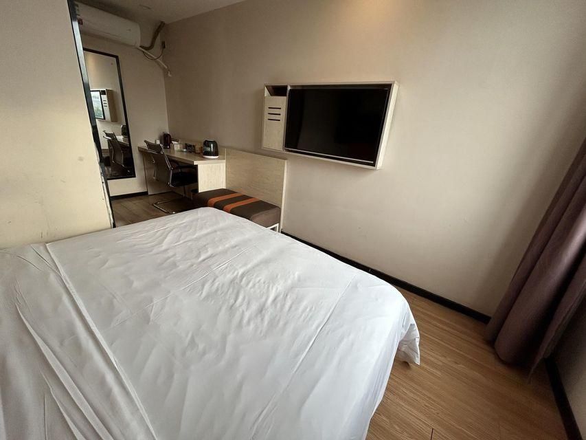 Select You Ter Room