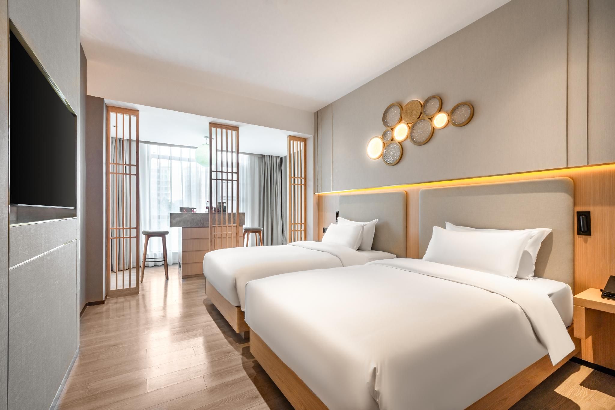 Orange Hotel Dongguan Dongcheng Wanda Huazhu - Deluxe Twin Room with the View