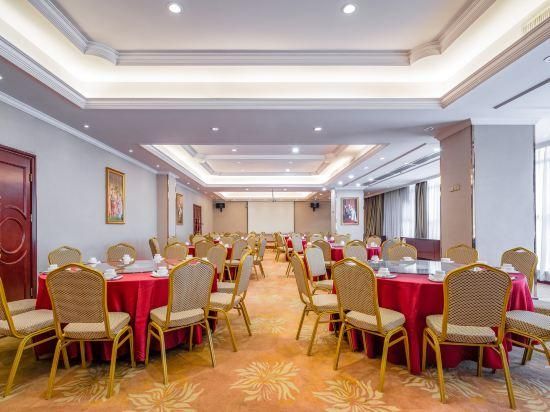 defb94d6a659d18c6bb6bd8db1ac0204