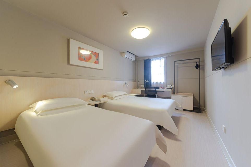 wh - standard room