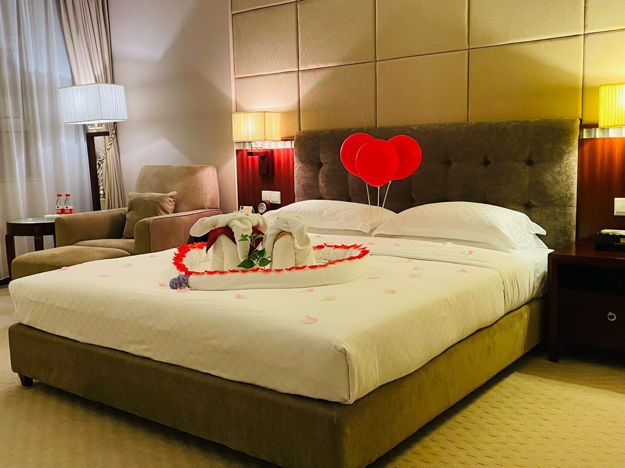 2-Bedroom Deluxe Executive Suite