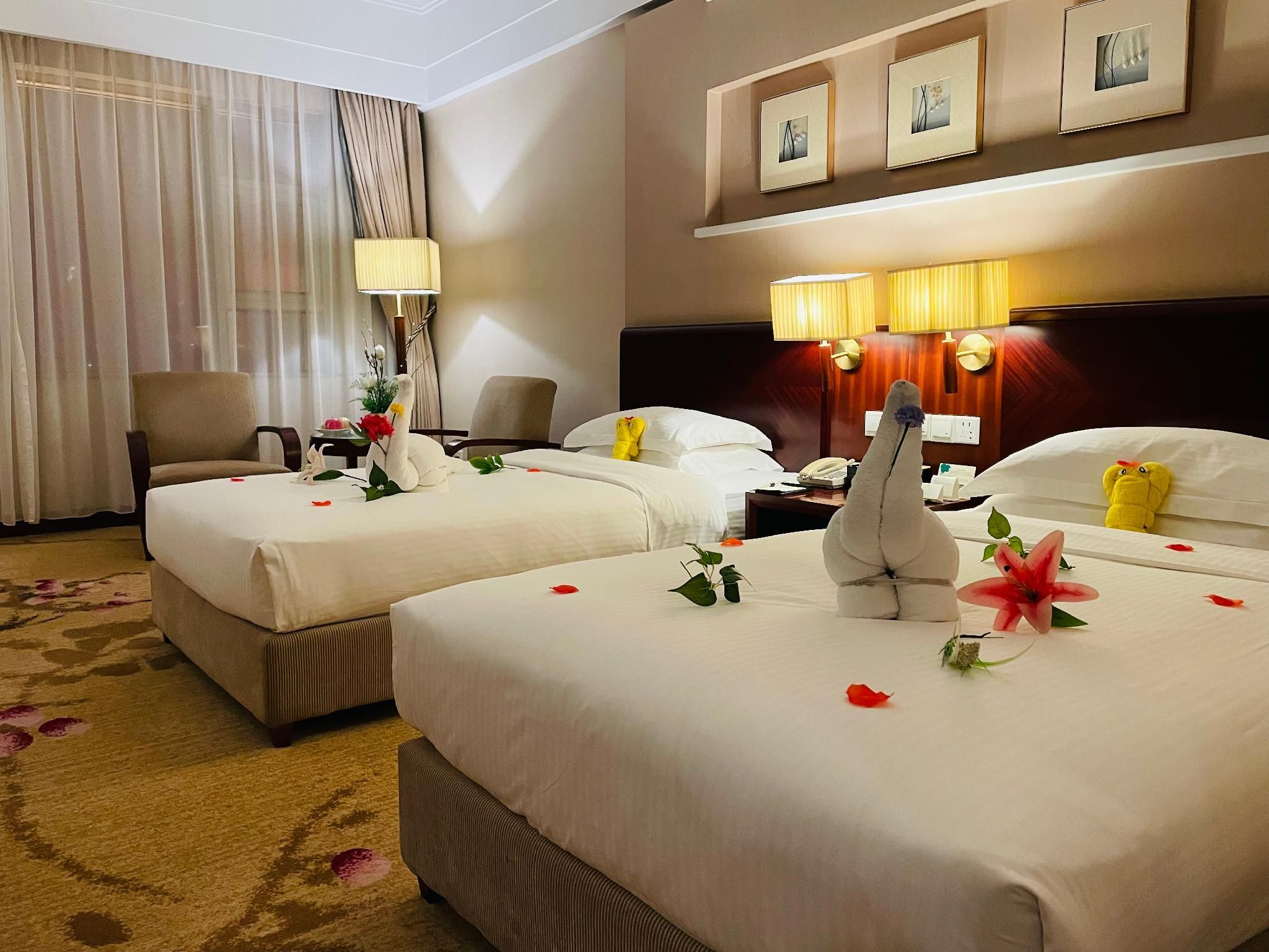 Superior Twin Room