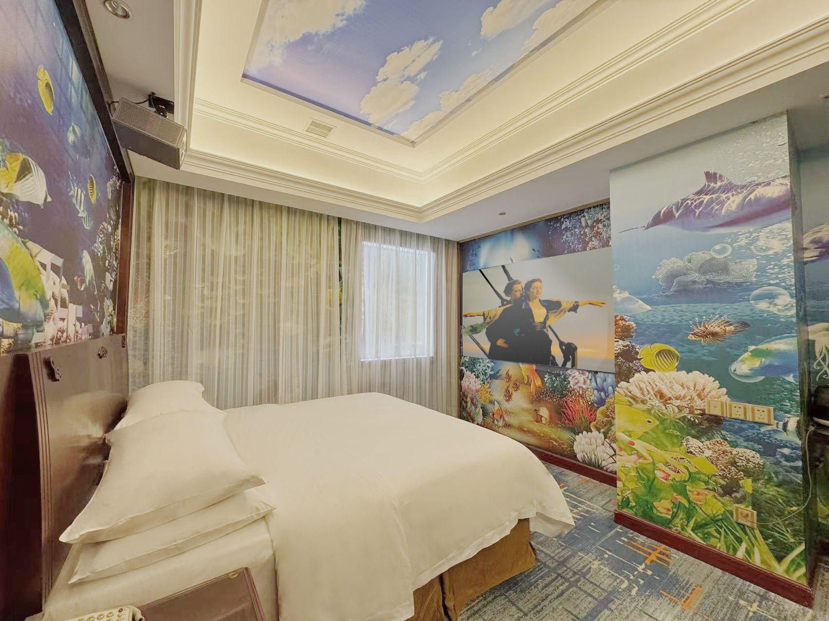 Vienna - Cinema Bed Room