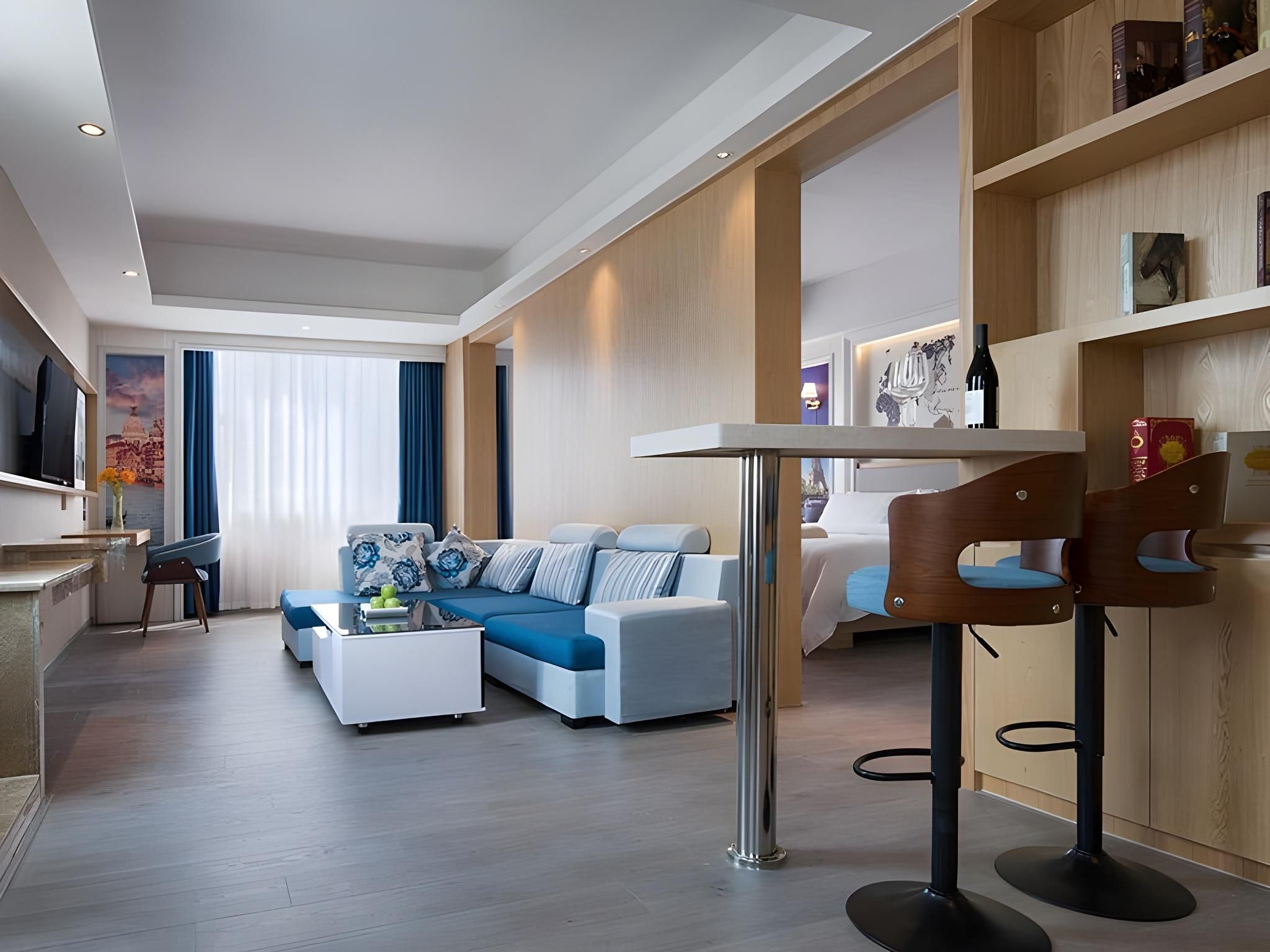 Suite with View