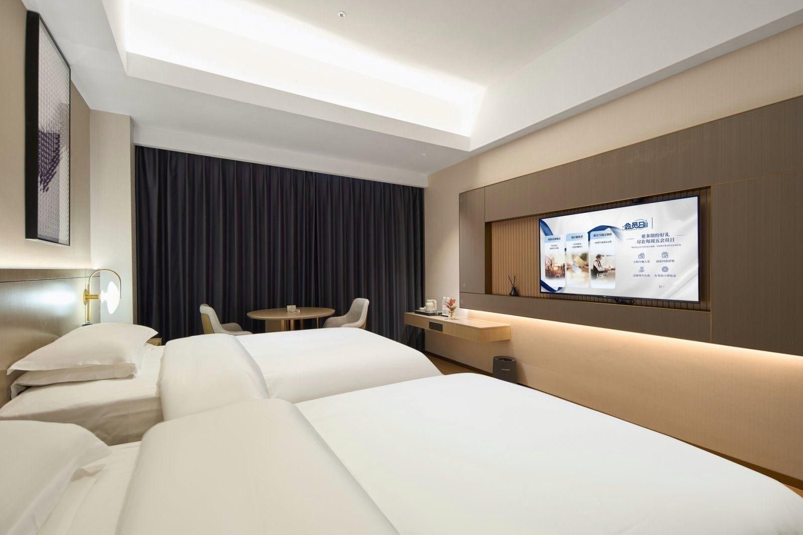 Twin Deluxe Room