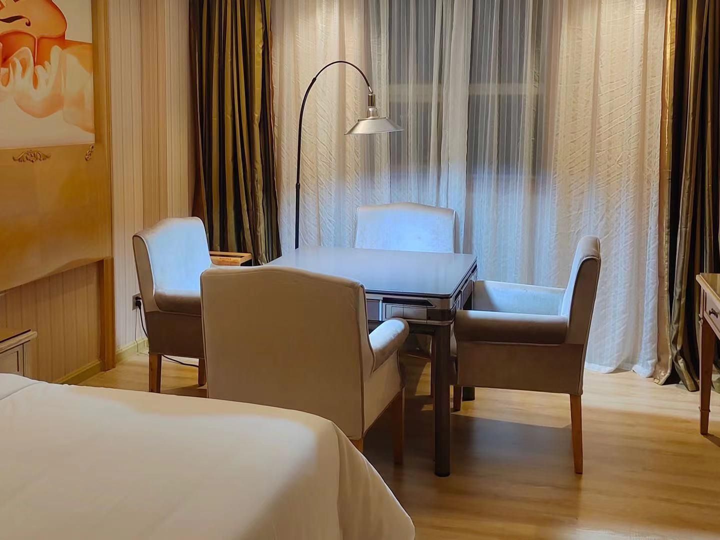 Vienna - Functional Chess Room